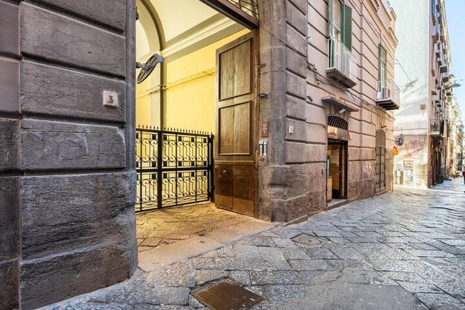 Apartment Duomo Naples Exterior photo